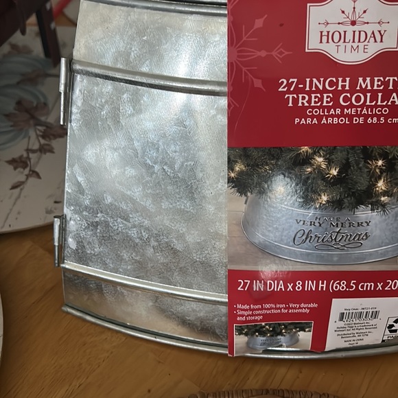 Holiday Time 27 inch Metal Tree collar NWT - Picture 5 of 10